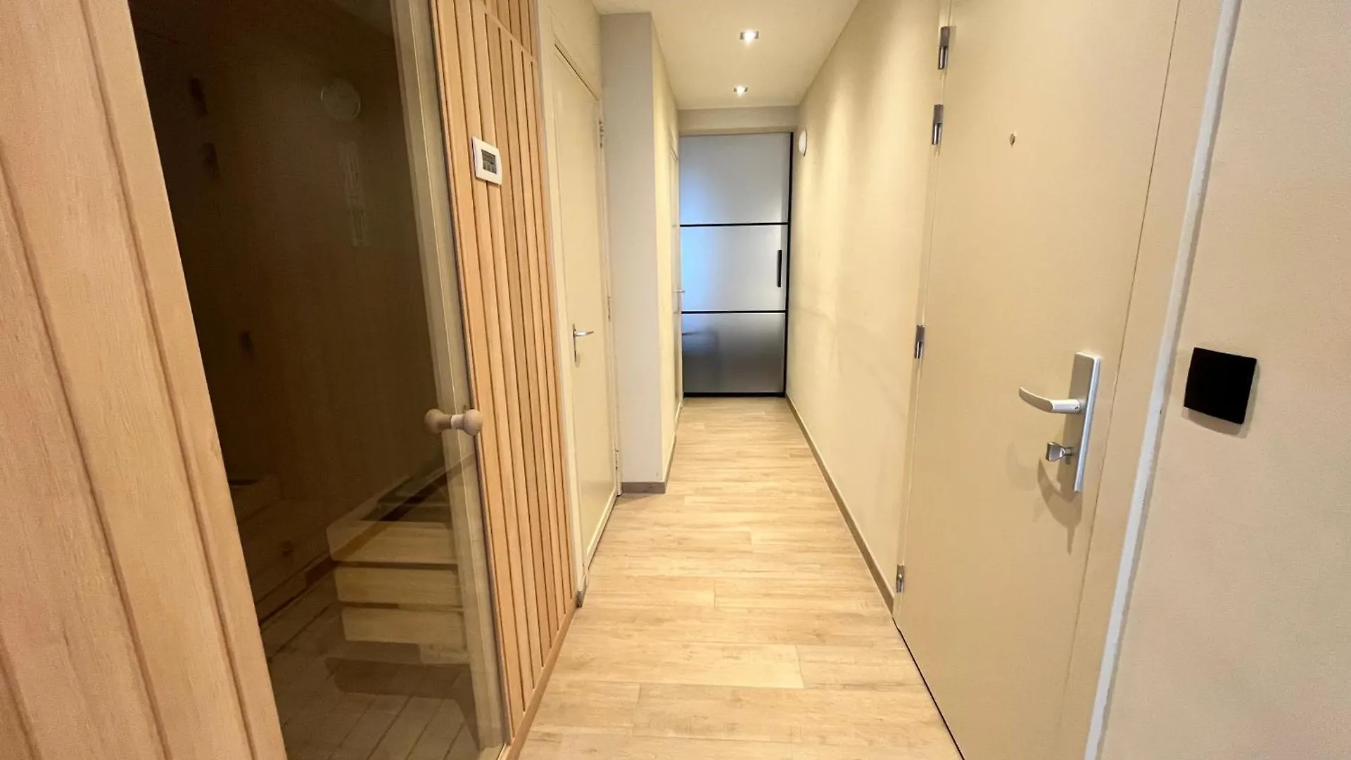 Luxurious 2-Bedroom Apartment With Sauna Front Sea View T95 Ostend